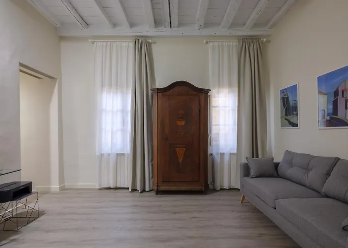 Beautiful Flat In Oltrarno