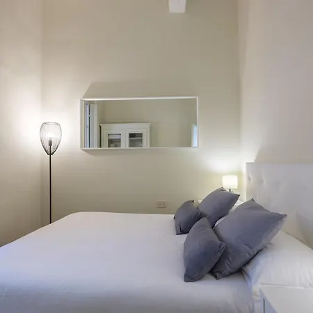 Apartment Beautiful Flat In Oltrarno *